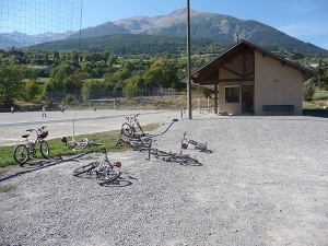 VILLAGE-2013-09-stade-c-blanchet-600px